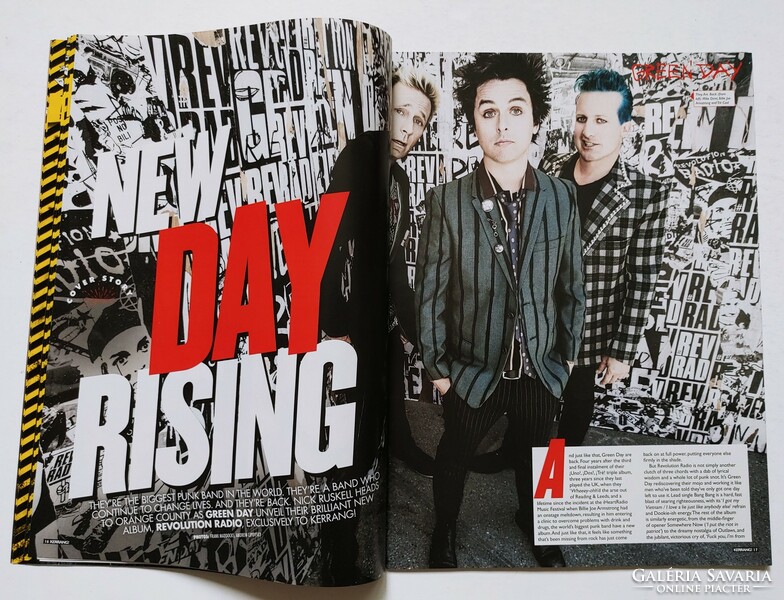 Kerrang magazin 16/8/20 Green Day 5SOS Korn Paramore 21 Pilots Pierce Veil Brides PVRIS Ramones