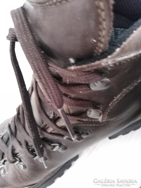 Scarpa - men's, hiking, hunting boots - genuine leather