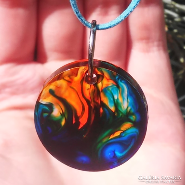 Fire and water chaos resin circle pendant02