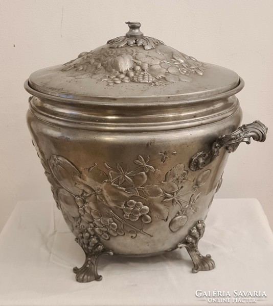 Antique tin pot with lid, storage container