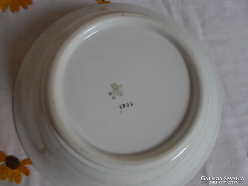 Zsolnay porcelain white bowl with gold rim, round garnish