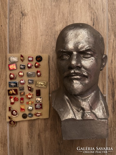 Lenin bust (1970s-1980s), Lenin relief (1950s), 34 badges (1960s-1970s)