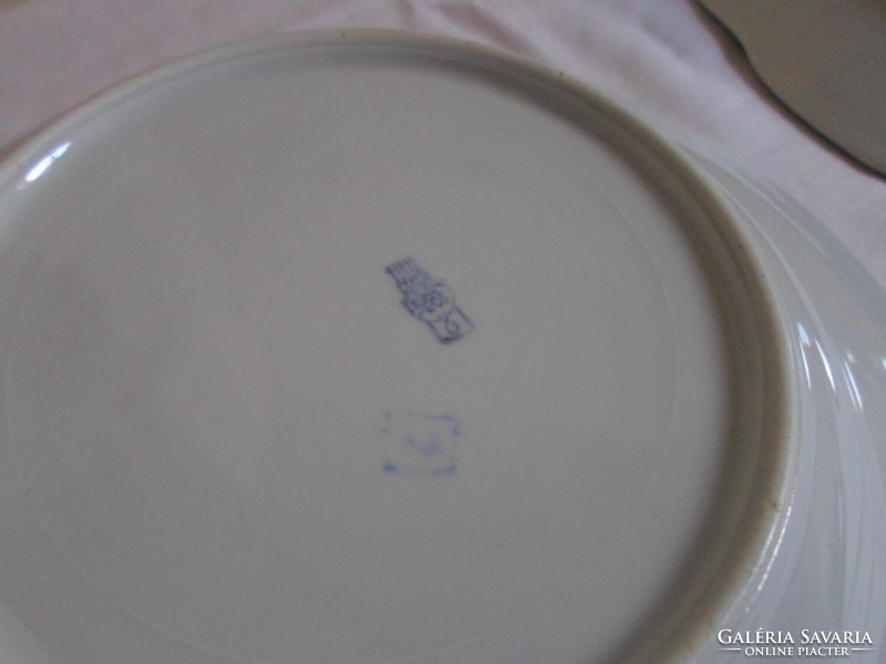 Zsolnay porcelán ibolyás tányér 3. (mély)