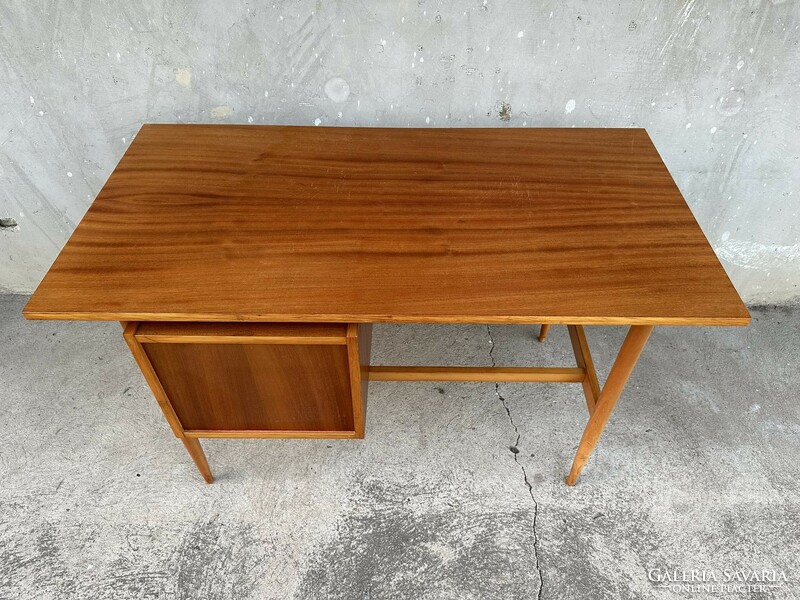 Retro modern Hungarian desk. I will give it to the first offer!