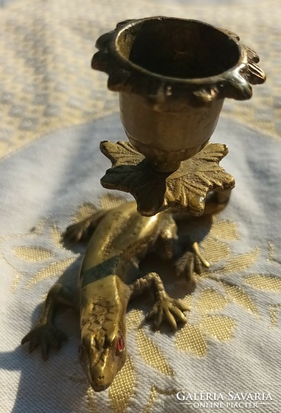Lizard copper table candle holder