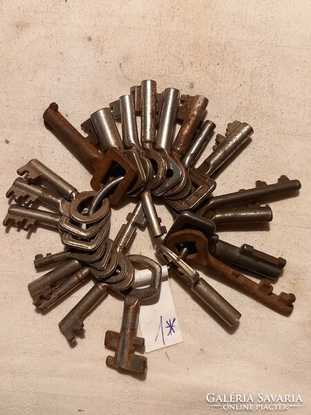 Kulcscsomó 1*