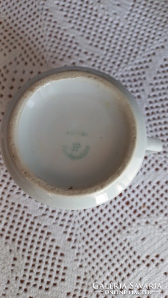Antik JP jelzésű nefelejcses csésze szép állapotban, magasság: 9.5 cm, nyílása átm.: 7,5 cm