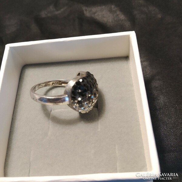 Gyönyörű és különleges 925 ezüst gyűrű