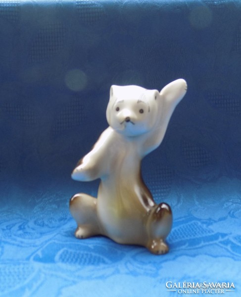 Orosz porcelán medve maci figura 11 cm (po-2)