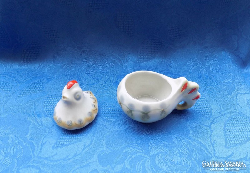 Orosz Kijevi porcelán aranyozott tyúkanyó alakú fűszertartó (po-2)