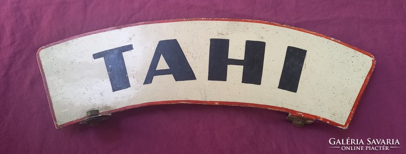 Tahi vintage motorcycle sign on the front fender