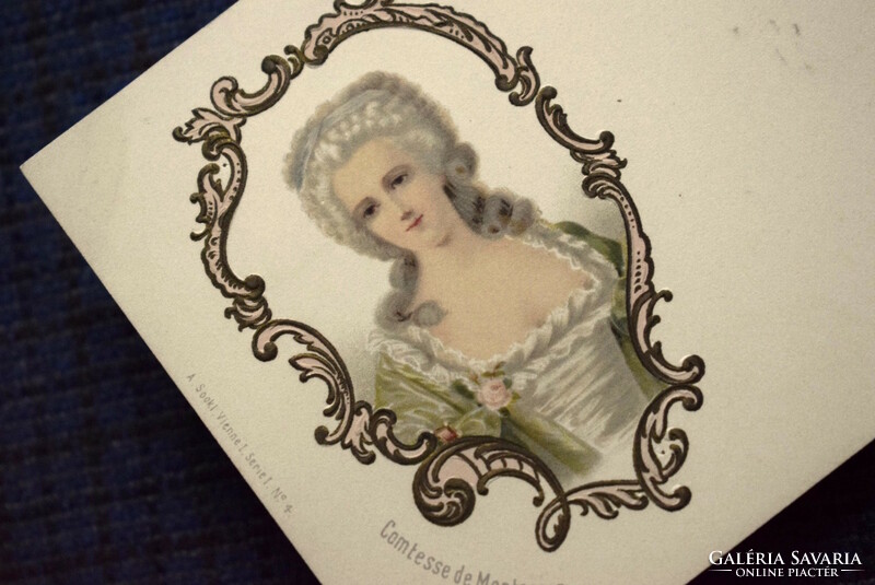 Antik dombornyomott  litho üdvözlő képeslap Madame Montespan portréja keretben