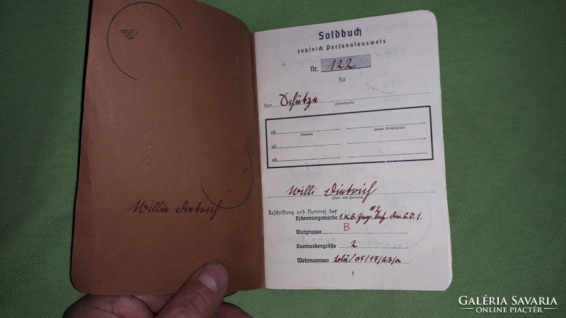 Antique 1941. Ww ii..- Iii. Empire German - Nazi military pay book in wonderful condition according to pictures