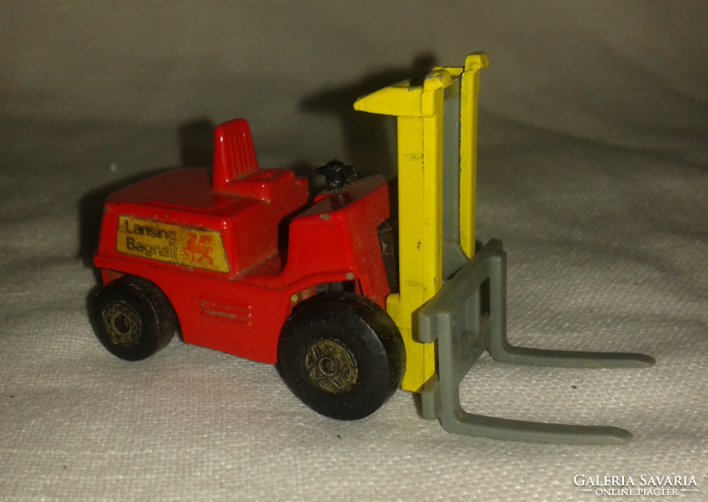 Matchbox Super Fast Fork Lift Truck #15 1972 Made in England Lesney VINTAGE