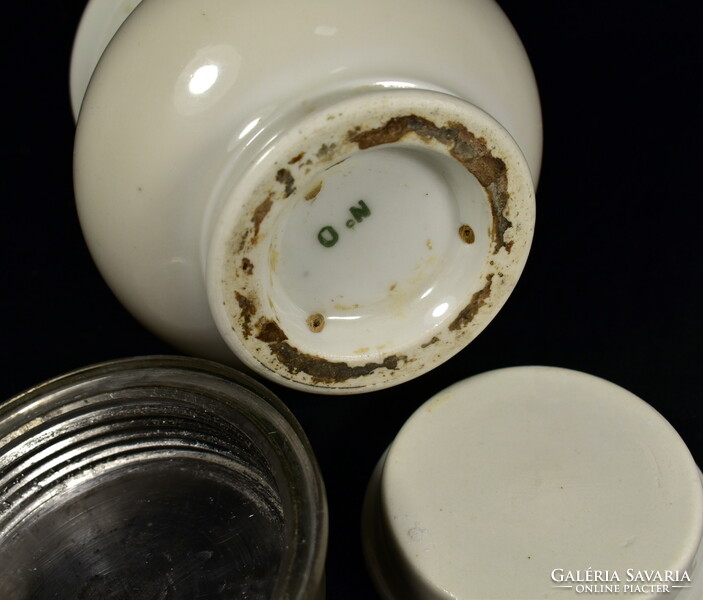 1890 Circa antique French marked tin-free lid thick-walled porcelain apothecary ??? Vessel