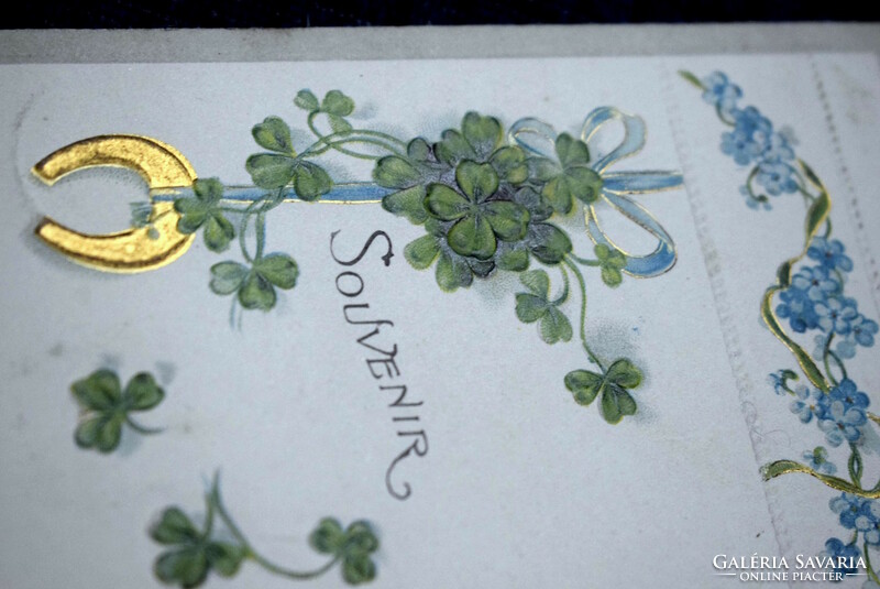 Antik dombornyomott  litho üdvözlő képeslap arany patkó 4levelű lóhere nefelejcs