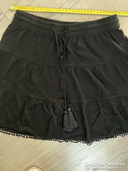 Terranova black mini skirt with elastic waist -m