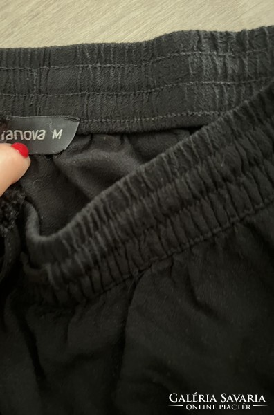 Terranova fekete , gumis derekú mini szoknya -M