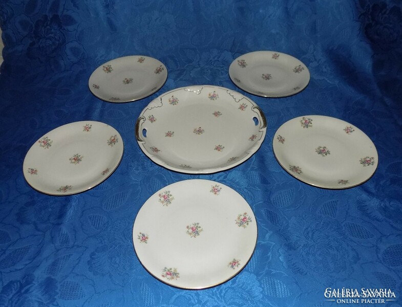 Jelzett apró virág mintás porcelán tányér készlet kínáló 5 db kistányér (2p)