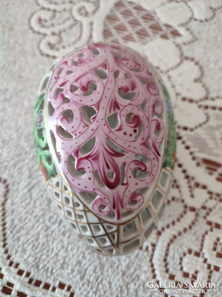 A fairy-tale openwork egg from Herend