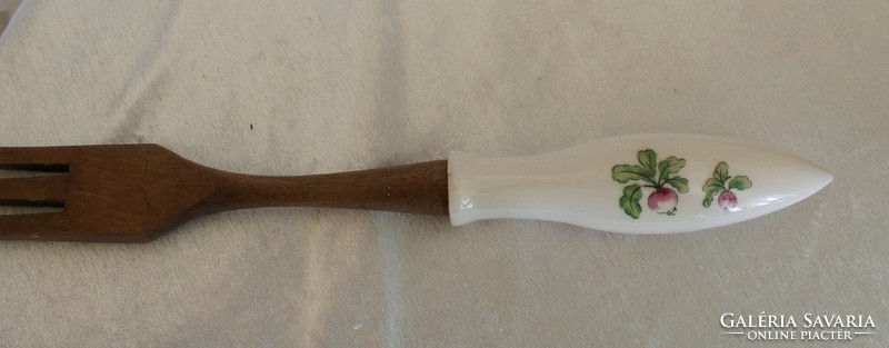 Painted wooden fork with porcelain handle