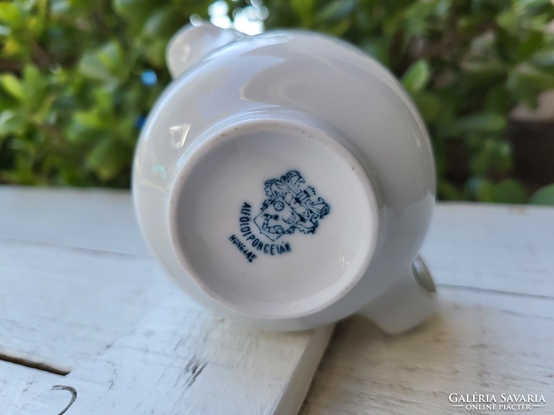 Alföldi porcelain_saturnus milk jug for coffee set