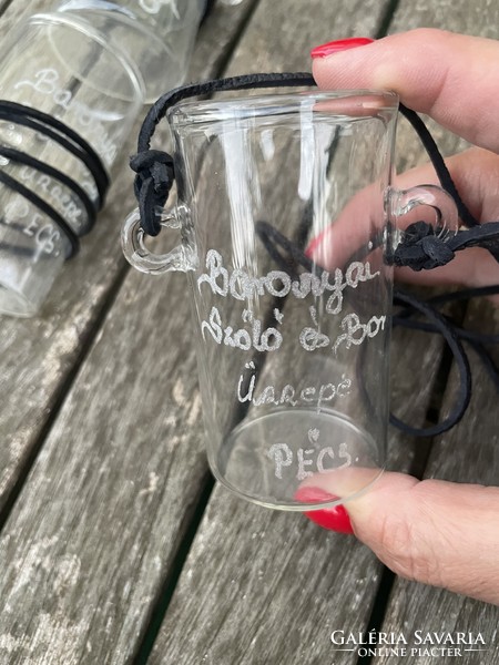 Tasting glass that can be hung around the neck, commemorative glass: 