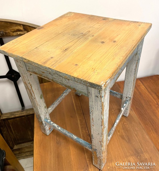 Old folk wooden hokedli, mid-20th century, seat with storage, fold-up sheet, piece with patina, renovated