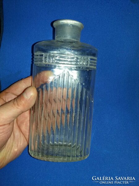 Antique still cologne, barber face spirit bottle 0.5 bottle for collectors according to the pictures