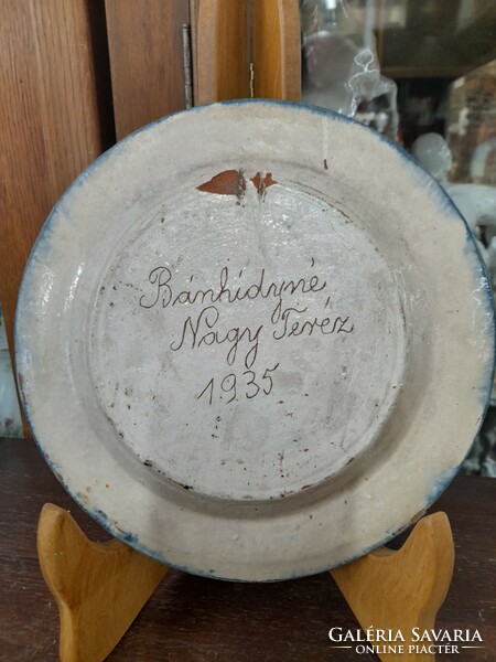 Old 1935 ceramic wall memorial plate. 21.5 cm.