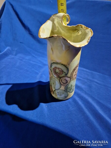 Segesdi Bori kerámia váza különleges forma art deco