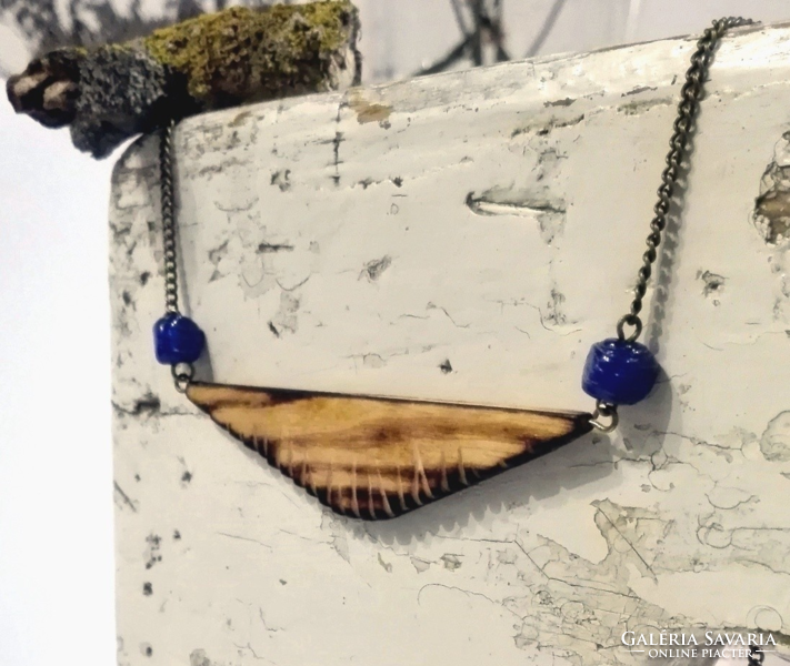 'Wild' handcrafted wooden necklace
