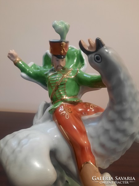 Jubilee János herend valiant on the griffin bird porcelain figurine