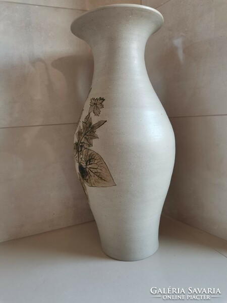 Large floor vase by éva Bod (51 cm)