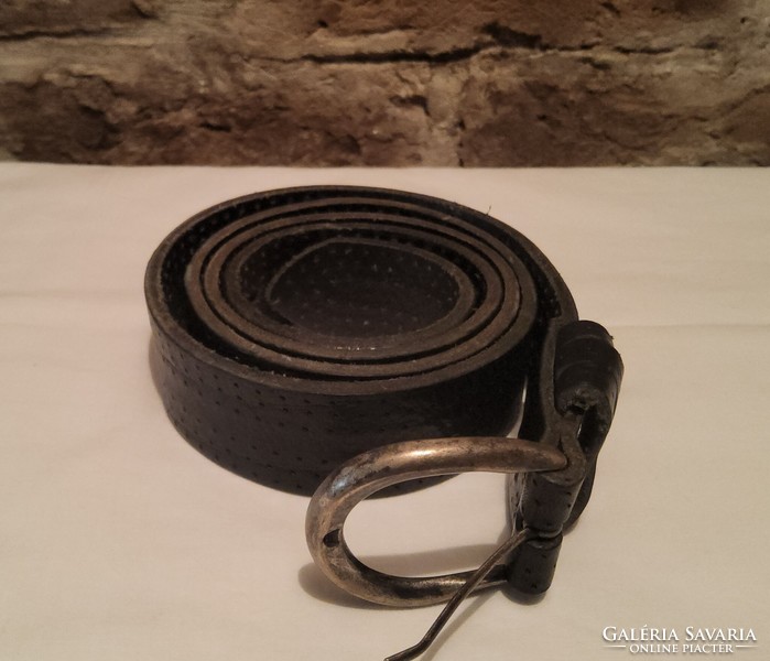 Men's leather belt