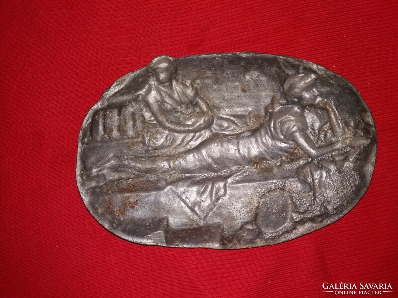 Antique baroque, relief scene metal bowl / soap holder / table decoration according to the pictures