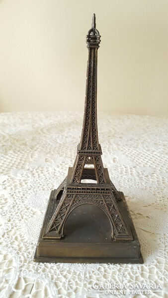 Bronzed metal Eiffel Tower with Paris inscription 21cm.