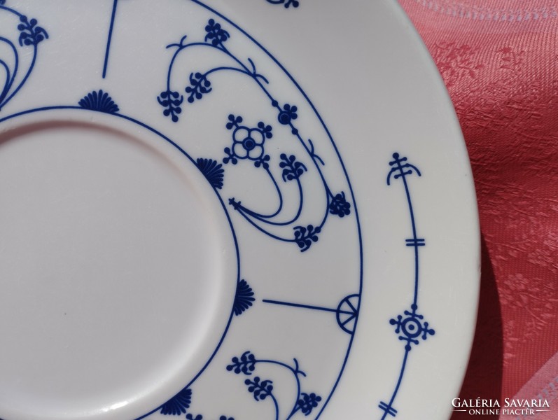 Porcelain cake plate with Immortelle pattern for replacement