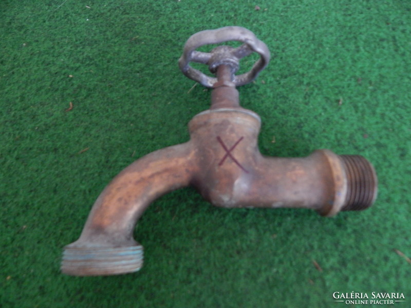 2 copper faucets for sale together! In the condition shown in the picture.