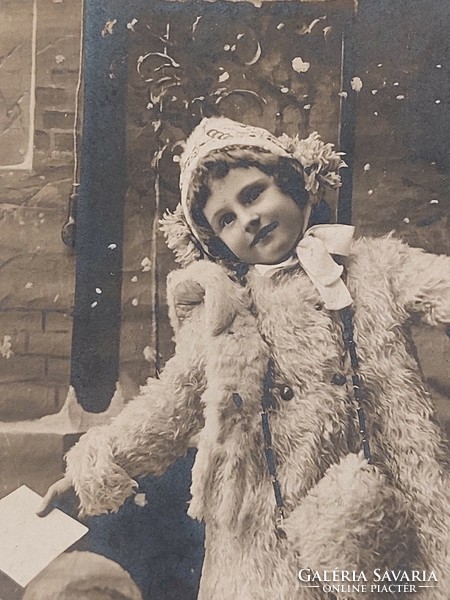 Régi újévi képeslap 1910 fotó levelezőlap kislány