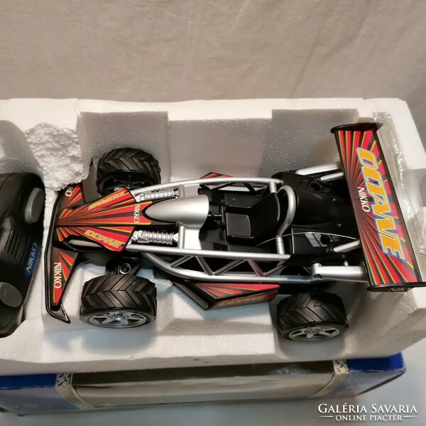 Nikko Oktane távirányítós autó