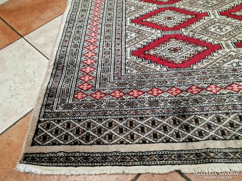 Pakistani yamud hand-knotted 125x180 cm woolen Persian rug z26