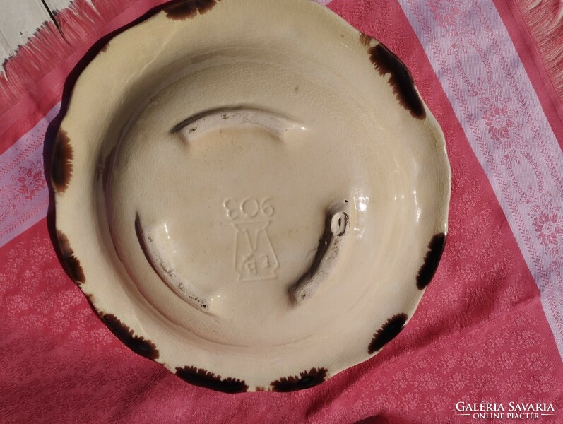 Beautiful German majolica ceramic serving bowl, centerpiece