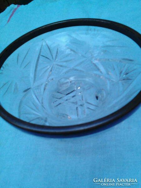 Crystal bowl with silver rim