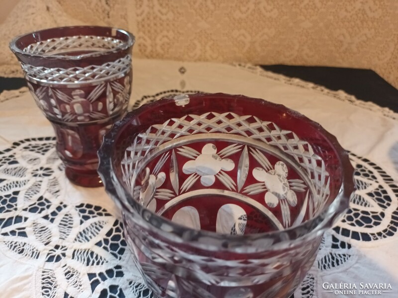 Nice and cheap! Pair of old lead crystal red stained laminated glass vases for sale!