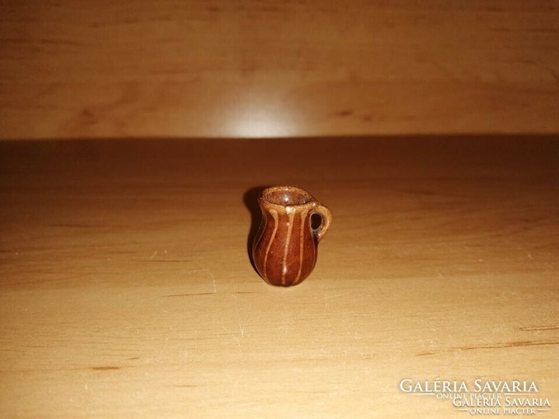 Mini kerámia kancsó - 2,2 cm magas (1/p)