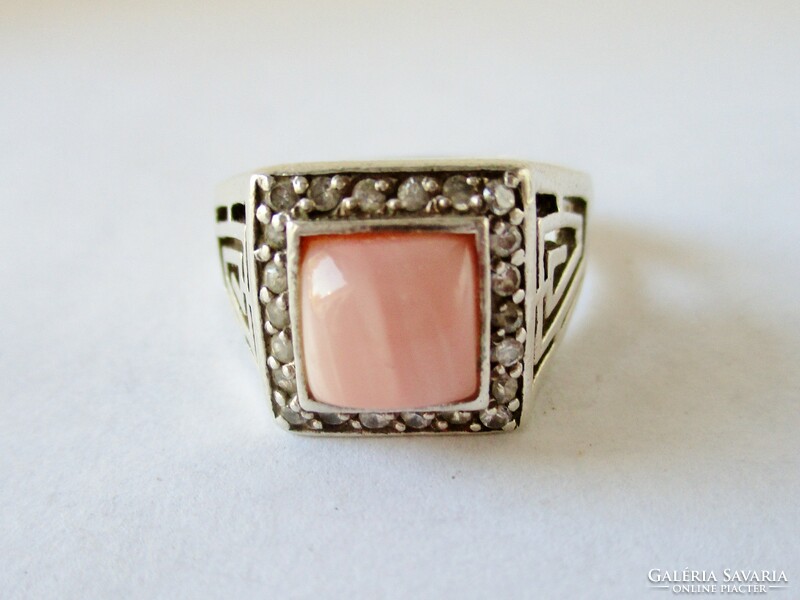 A beautiful silver ring with a beautiful rhodochrosite stone