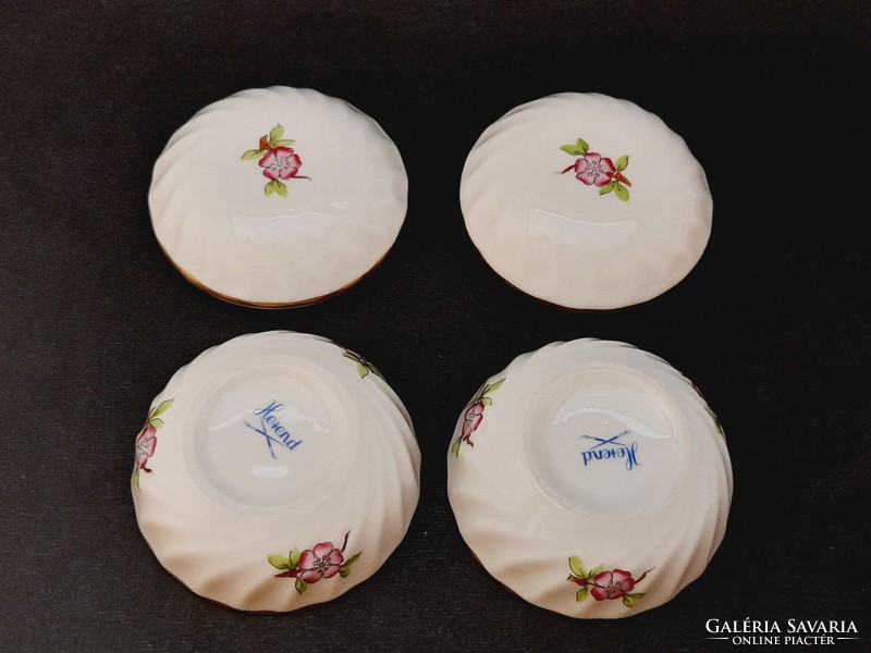 Pair of Herend porcelain jewelry boxes with lids