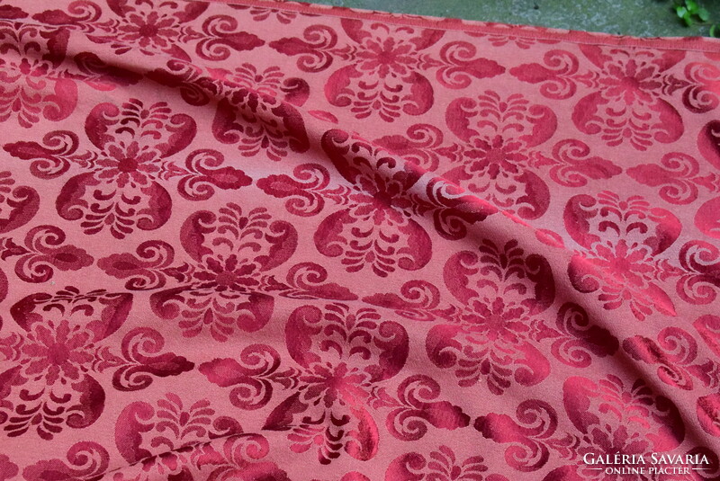 Silk brocade old material, drapery, tablecloth, patterned on a red background 250 x 135 cm ~ 3m2