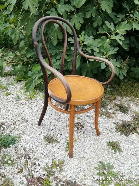 Thonet chair